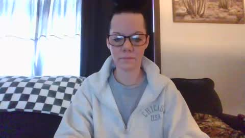 Snapshot of sidneyraee chatting on 01.02.25 Mrs. St. Patrickk online show from 01.02.25