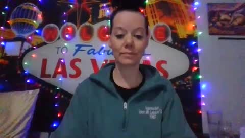 Snapshot of sidneyraee chatting on 01.06.25 Mrs. St. Patrickk online show from 01.06.25