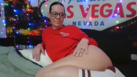 Snapshot of sidneyraee chatting on 01.17.25 Mrs. St. Patrickk online show from 01.17.25