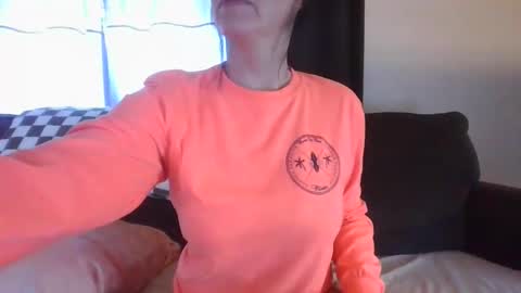 Snapshot of sidneyraee chatting on 03.03.25 Mrs. St. Patrickk online show from 03.03.25