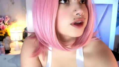 Snapshot of sienna_desiree chatting on 06.06.26 Sienna Desieree online show from 06.06.26