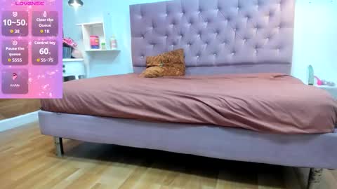 sienna_glow online show from 09.20.25