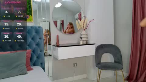 Sienna online show from 11.11.25