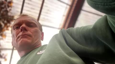 R online show from 11.12.25