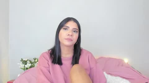 Snapshot of siirena chatting on 10.29.25 siirena online show from 10.29.25