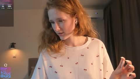 Call me Mia online show from 10.17.25