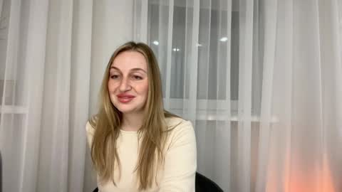 silkyvera online show from 04.16.26