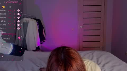 silly___woman online show from 04.15.26