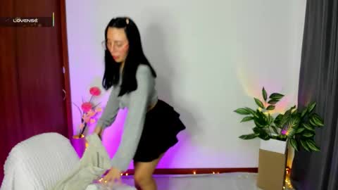 Silvanna online show from 11.27.25