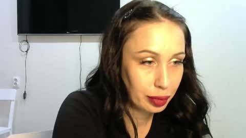 Snapshot of silver_still chatting on 04.15.26 silver_still online show from 04.15.26