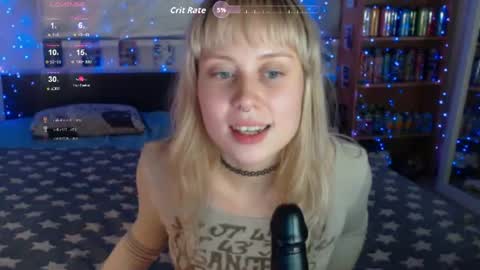 Snapshot of silvercherub chatting on 06.26.26 silvercherub online show from 06.26.26