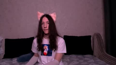 silvermuse online show from 11.06.25