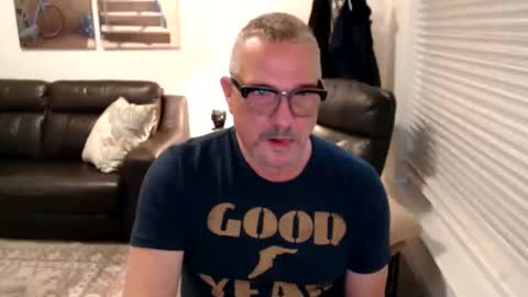 silveroli187 online show from 10.31.25