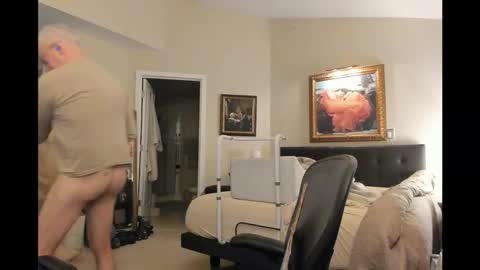 SilverW329 online show from 12.17.25