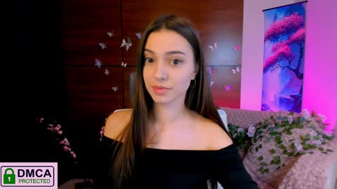 Snapshot of silvia_queen1 chatting on 12.08.24 Silvia nude in pvt online show from 12.08.24