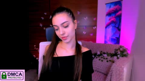 Snapshot of silvia_queen1 chatting on 12.09.24 Silvia nude in pvt online show from 12.09.24
