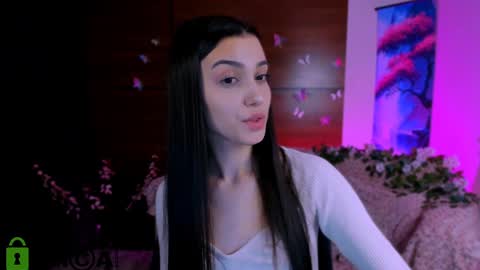 Snapshot of silvia_queen1 chatting on 12.19.24 Silvia nude in pvt online show from 12.19.24