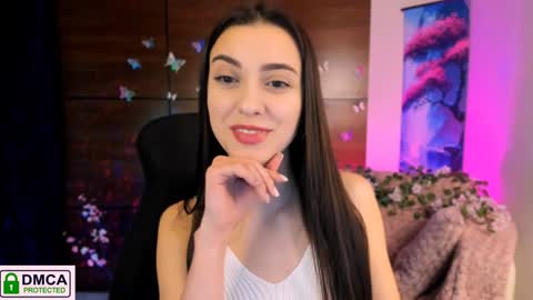 Snapshot of silvia_queen1 chatting on 02.05.25 Silvia nude in pvt online show from 02.05.25