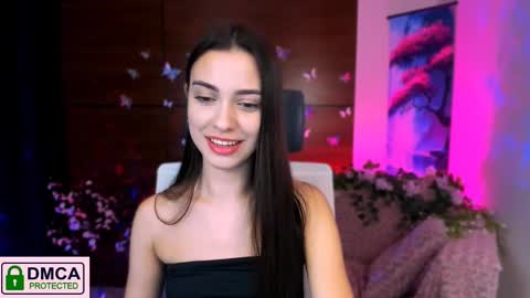 Snapshot of silvia_queen1 chatting on 02.12.25 Silvia nude in pvt online show from 02.12.25