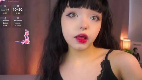 Flora online show from 04.11.26