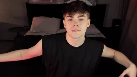 Simon online show from 12.04.24