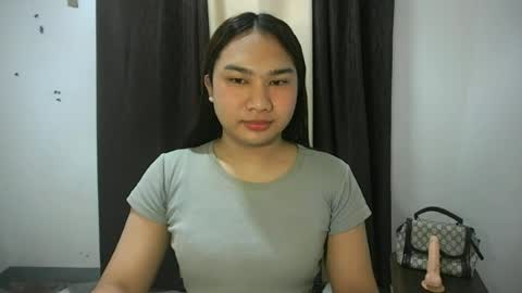 Snapshot of simply_francine chatting on 06.29.26 simply francine online show from 06.29.26