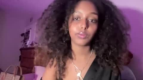 Snapshot of simplysalah chatting on 02.20.26 simplysalah online show from 02.20.26