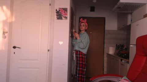 simyhvn online show from 04.07.26