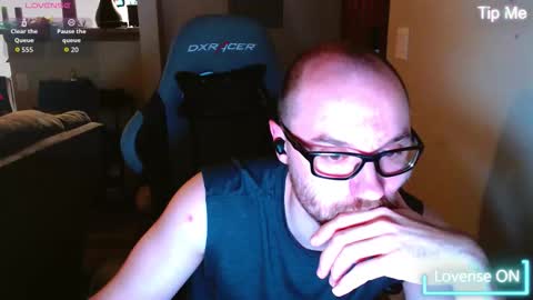 Husky Dad online show from 11.28.25