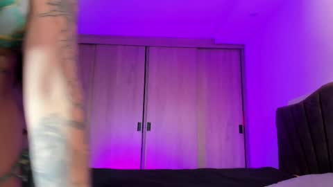 Sunny online show from 04.01.26