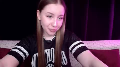 Sindi online show from 01.14.25