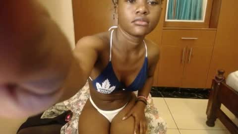 Elsy online show from 04.15.26