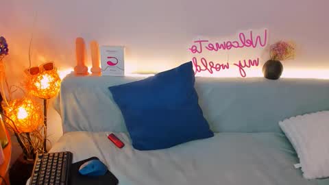 Snapshot of sindy_chiks chatting on 11.11.25 Sindy online show from 11.11.25