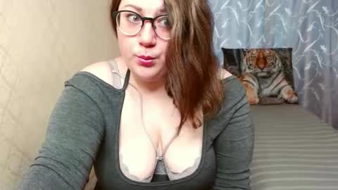 Angela online show from 03.26.26