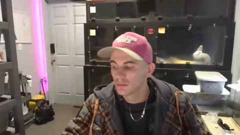 Snapshot of sinfullv chatting on 12.04.24 sinfullv online show from 12.04.24