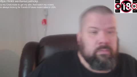 Snapshot of singledude_69 chatting on 11.25.25 SingleDude 69 online show from 11.25.25