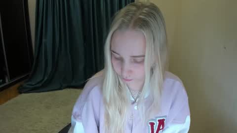 nika online show from 02.11.25