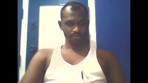 Snapshot of singletamilblackboy chatting on 12.16.24 singletamilblackboy online show from 12.16.24