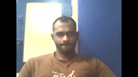 Snapshot of singletamilblackboy chatting on 12.17.24 singletamilblackboy online show from 12.17.24