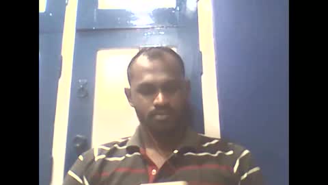 Snapshot of singletamilblackboy chatting on 12.20.24 singletamilblackboy online show from 12.20.24