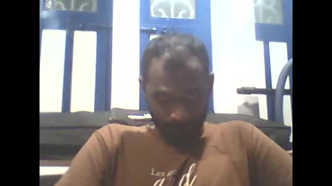Snapshot of singletamilblackboy chatting on 01.06.25 singletamilblackboy online show from 01.06.25