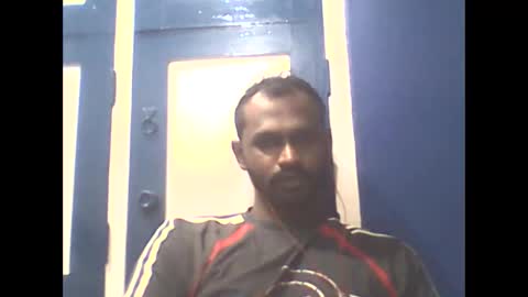 Snapshot of singletamilblackboy chatting on 01.23.25 singletamilblackboy online show from 01.23.25