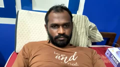 Snapshot of singletamilblackboy chatting on 02.18.25 singletamilblackboy online show from 02.18.25