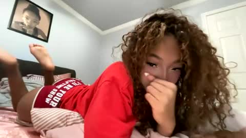 Snapshot of sinn3er chatting on 07.16.26 sinn3er online show from 07.16.26