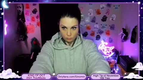 Snapshot of sinominx chatting on 11.04.25 Sinomin online show from 11.04.25