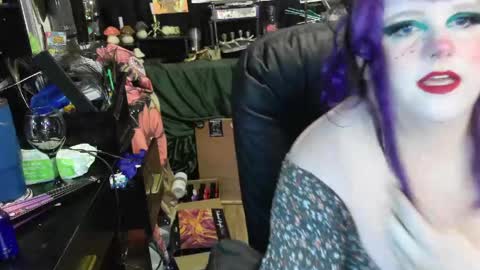 Sinstress hemlock online show from 04.24.26