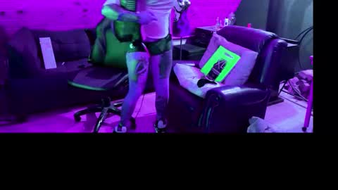 Dustbunnyfoofoo online show from 10.26.25