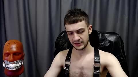 Sir Damien online show from 10.19.25