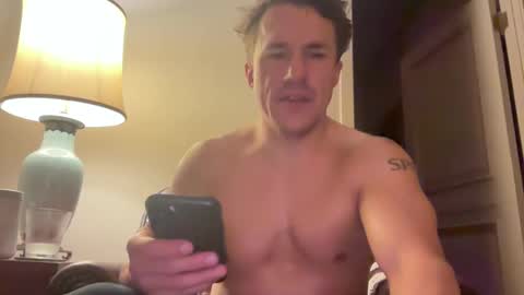 Snapshot of sirbubblesworth chatting on 12.17.24 sirbubblesworth online show from 12.17.24