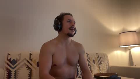 Snapshot of sirbubblesworth chatting on 01.21.25 sirbubblesworth online show from 01.21.25